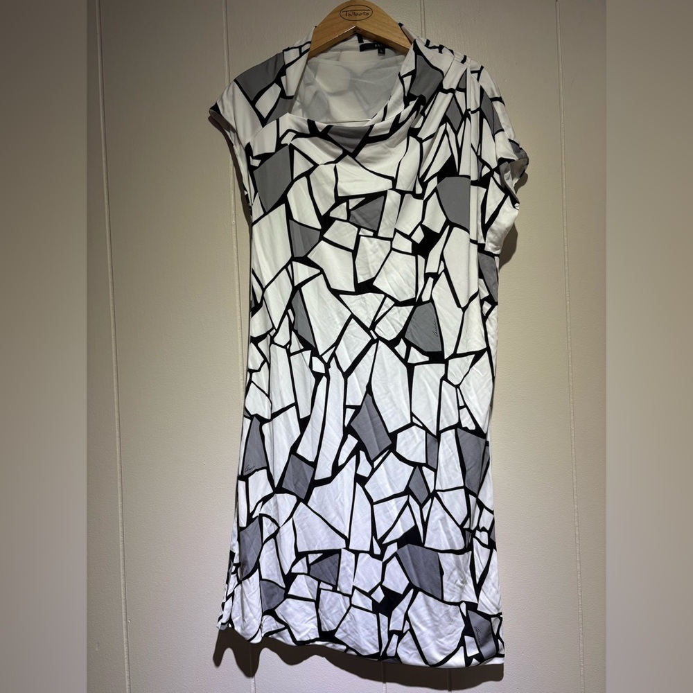 Gucci black white geometric mini dress asymmetrical large